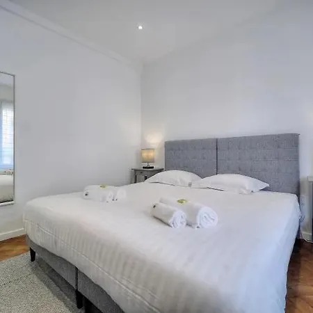 Appartement Loena Centre - Entier 2 Pieces - 4 Personnes - Proche Croisette Palais Festival - Internet Gratuit - Climatisation - Non Fumeur Cannes