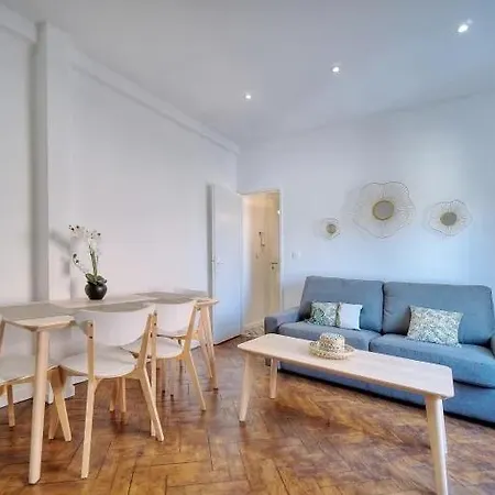 Loena Centre - Entier 2 Pieces - 4 Personnes - Proche Croisette Palais Festival - Internet Gratuit - Climatisation - Non Fumeur Cannes